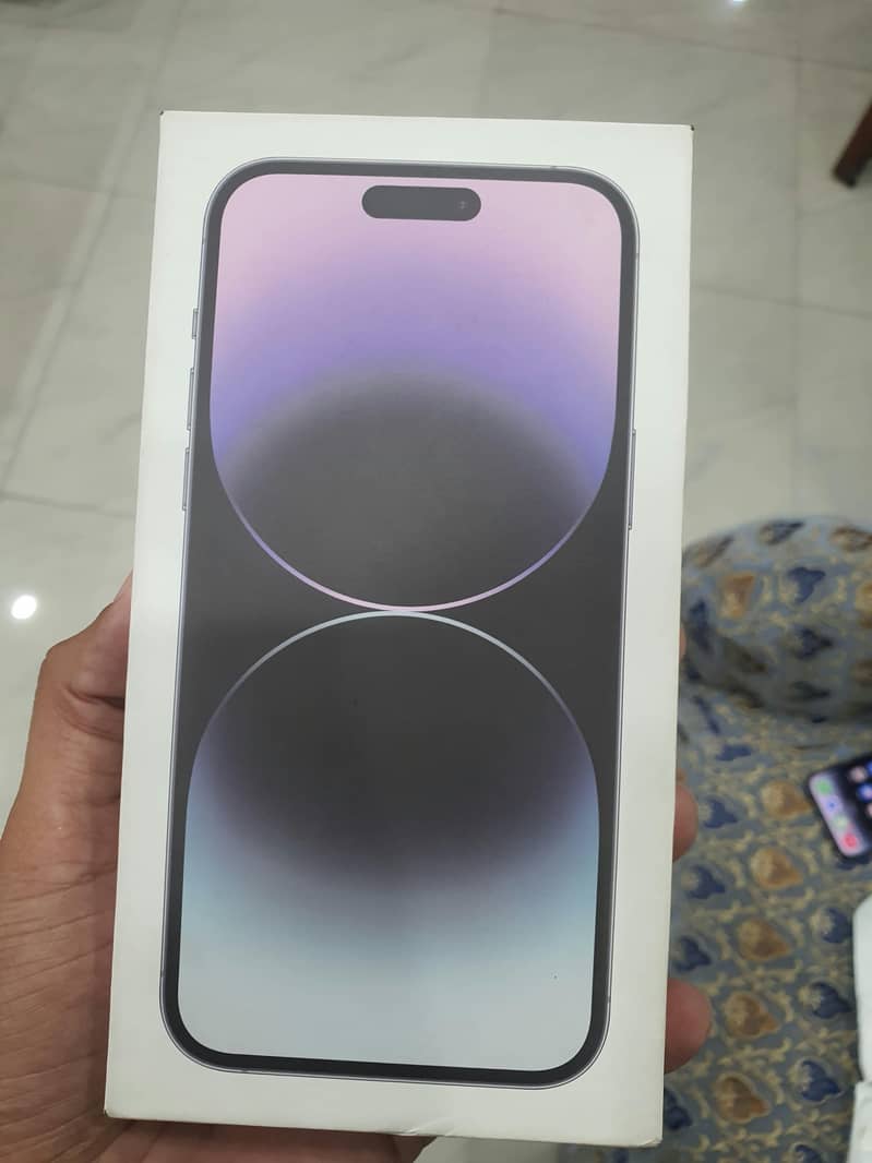 Apple iPhone 14 Pro Max 0