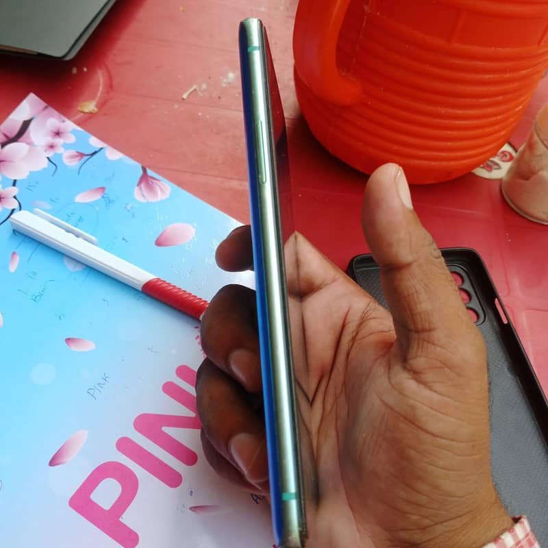 One Plus 8T 6