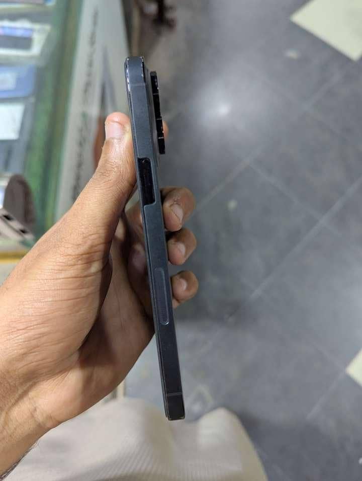 Apple iPhone 14 Pro Max 4