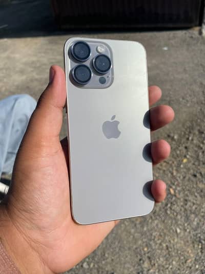 Apple iPhone 15 Pro Max
