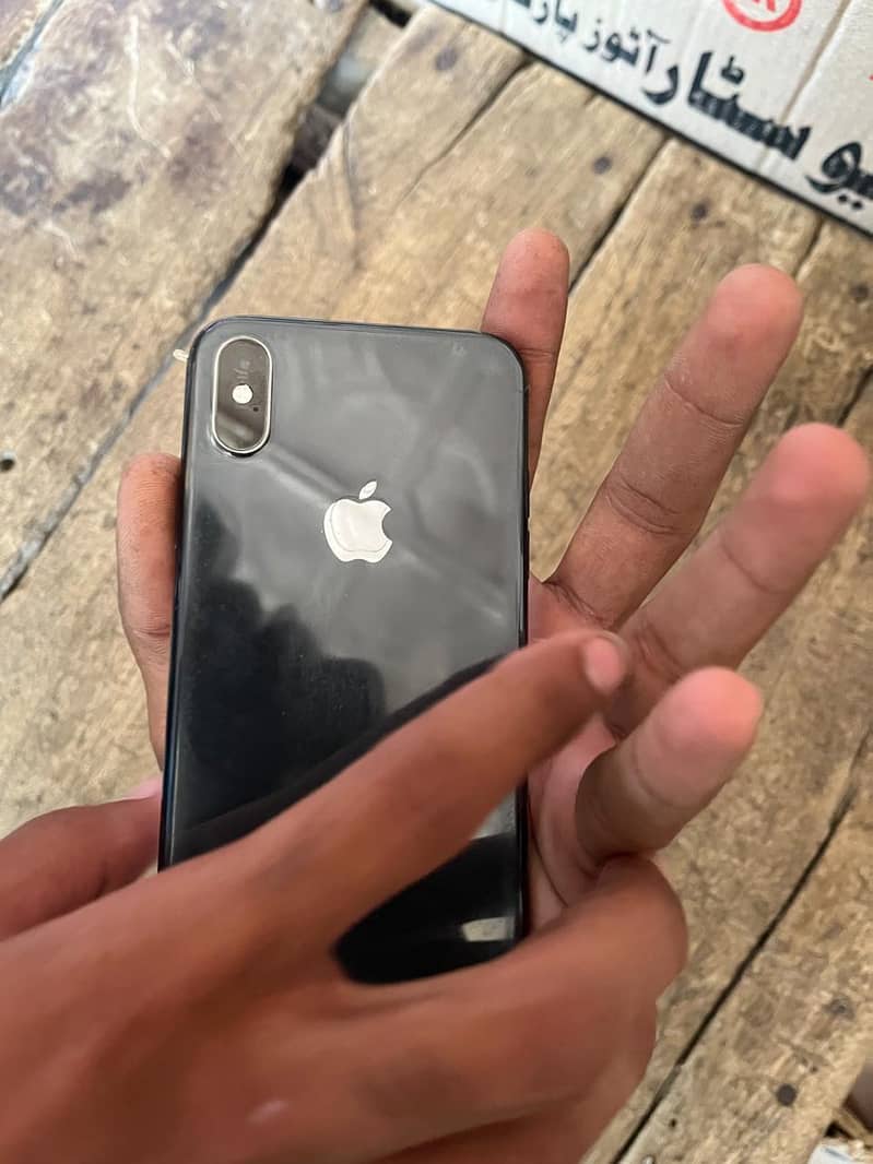 Apple iPhone X 1