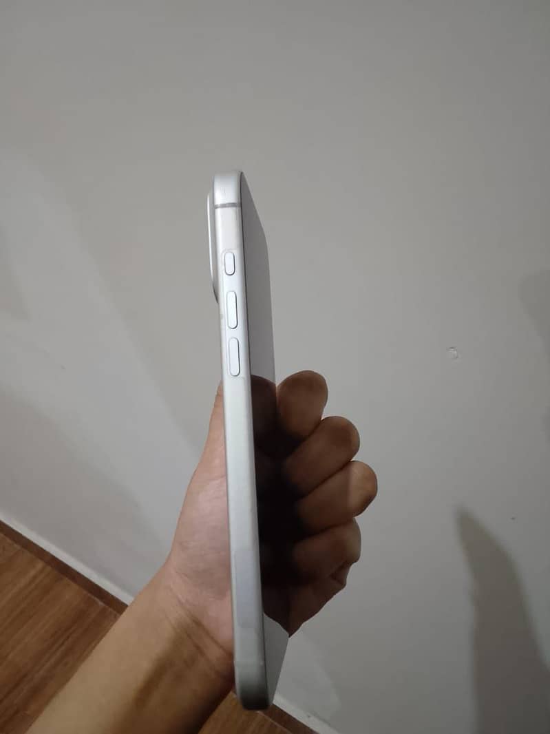 Apple iPhone 17 Pro Max 1