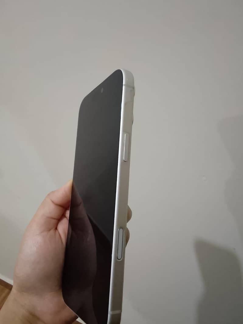 Apple iPhone 17 Pro Max 2
