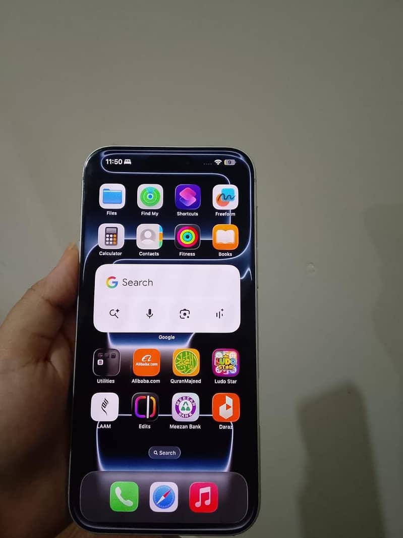 Apple iPhone 17 Pro Max 3