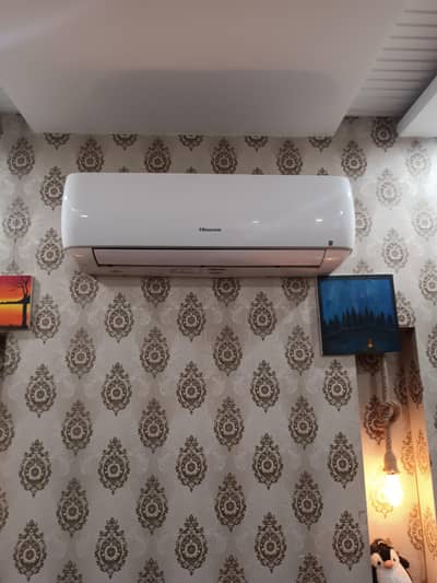 Hisence 1.5 ton Inverter heat and cool