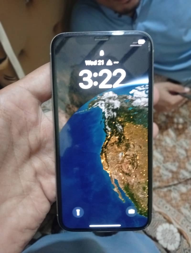 Apple iPhone X 1