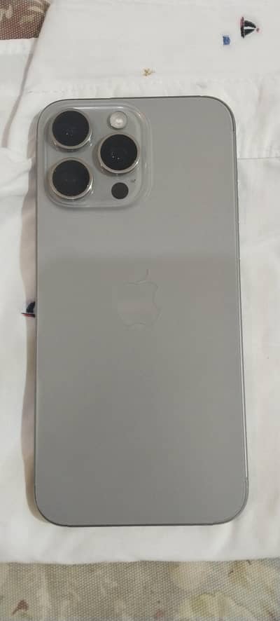 Apple iPhone 15 Pro Max