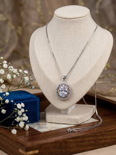 Premium Silver Oval Crystal Pendant Necklace -