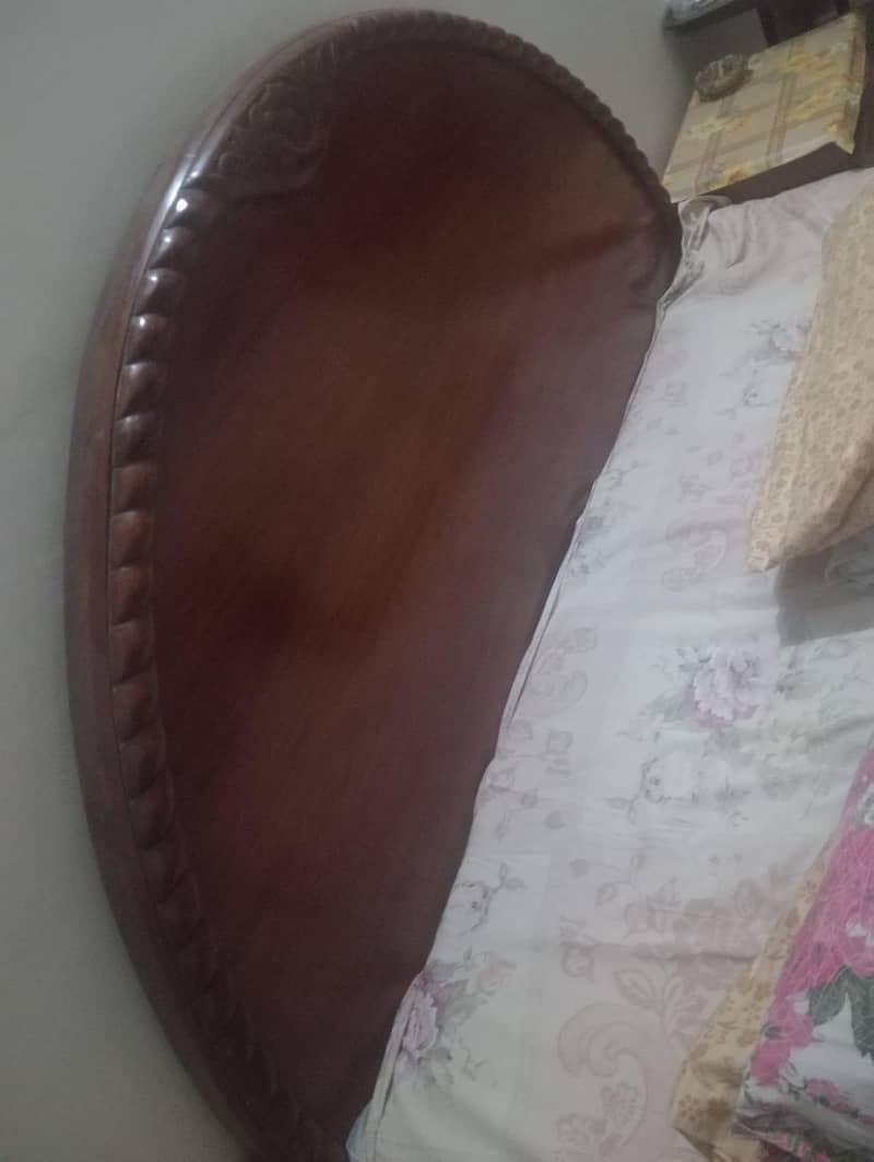 Bed side table dressing Table with Matress 2