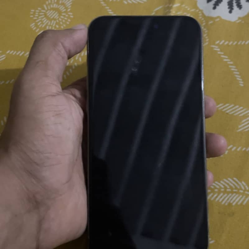 Apple iPhone 15 Pro Max 8