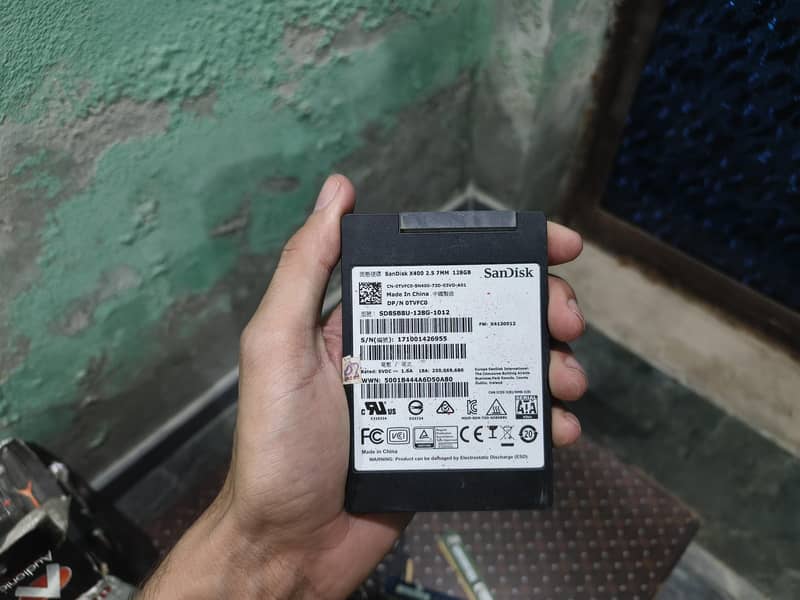 SSD 128GB 0