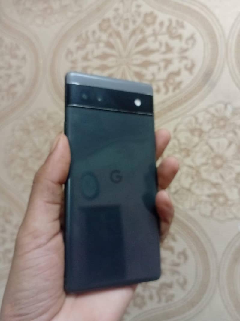 Google Pixel 6a 5
