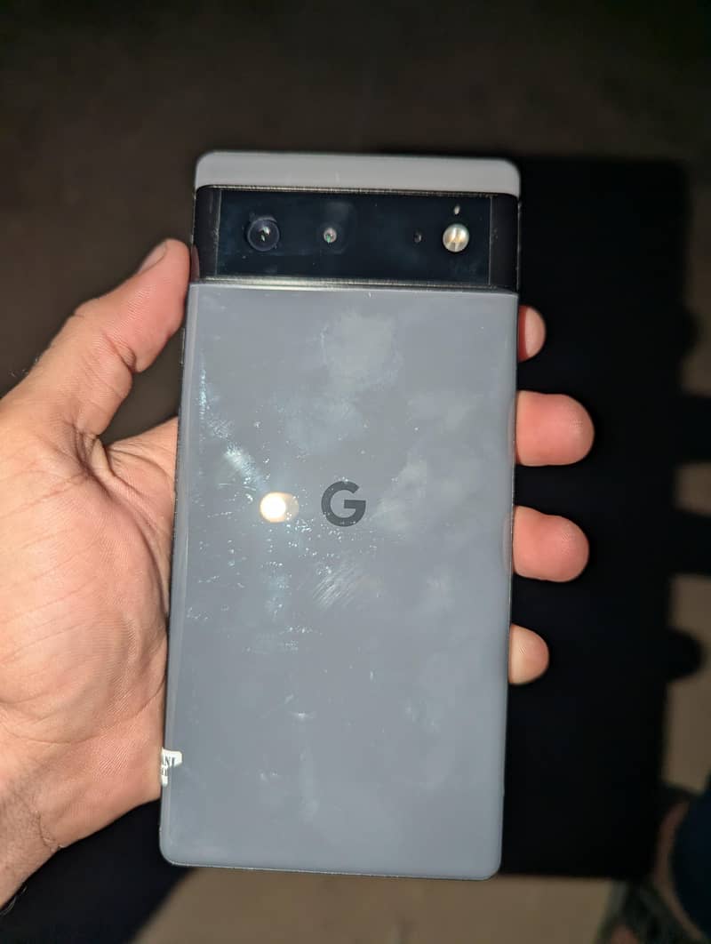 Google Pixel 6 3