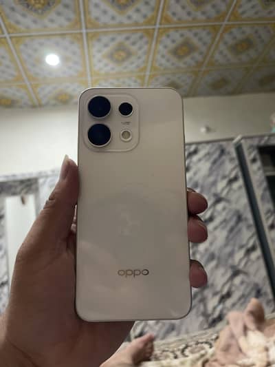 OPPO Reno 16F (5G)