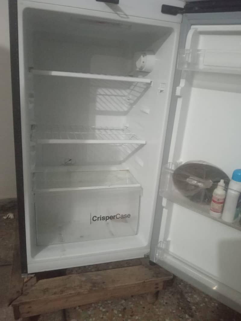Dawlance Refrigerator 1