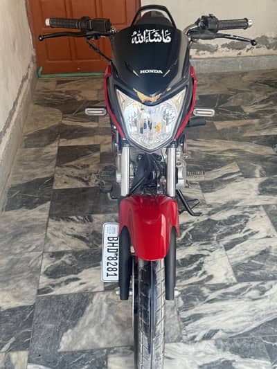 Honda CB125F