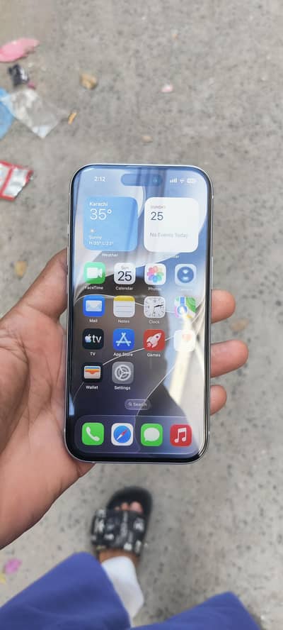 Apple iPhone 15