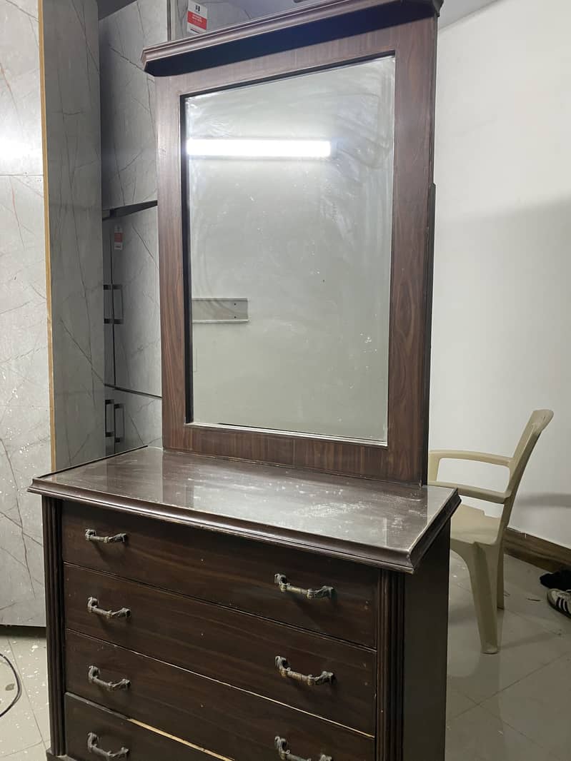 Dressing Table 1