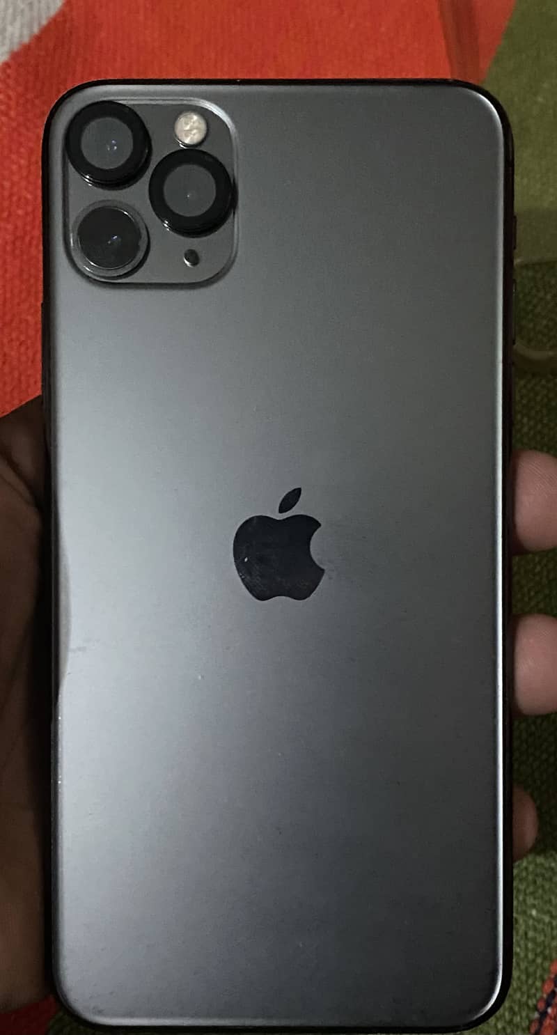iPhone 11 Pro Max 0