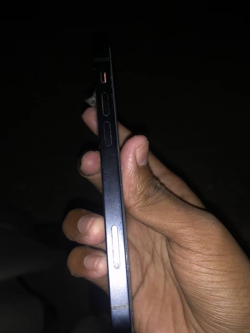 Apple iPhone 12 mini (read Description) 2