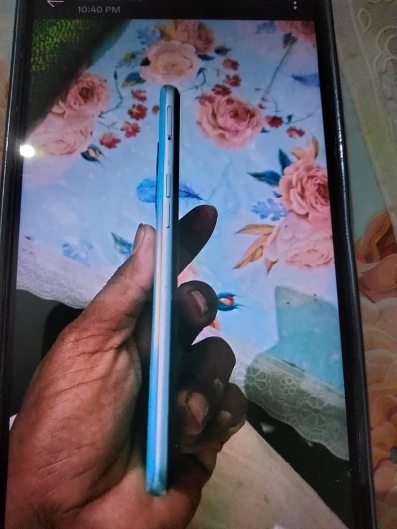 Oppo A76 1