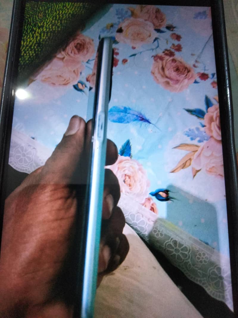 Oppo A76 3