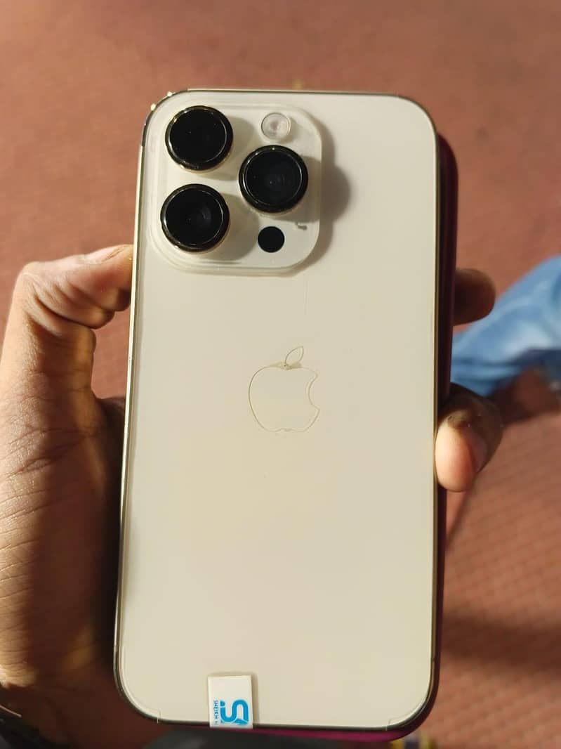 Apple iPhone 14 Pro jv 3