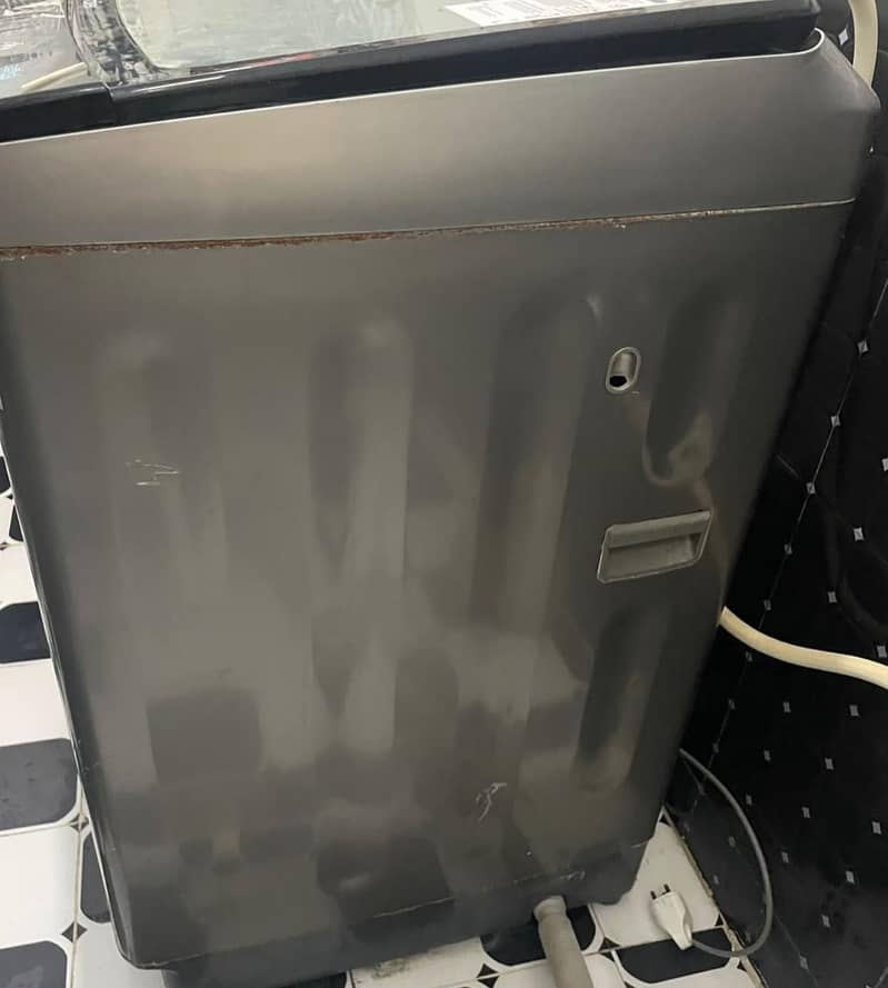 Haier 12 kg Automatic machine 3