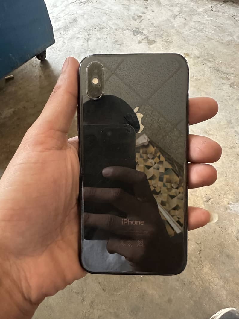Apple iPhone X 1