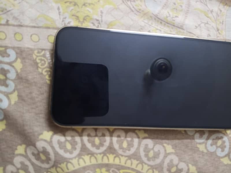 Apple iPhone 13 Pro Max 3