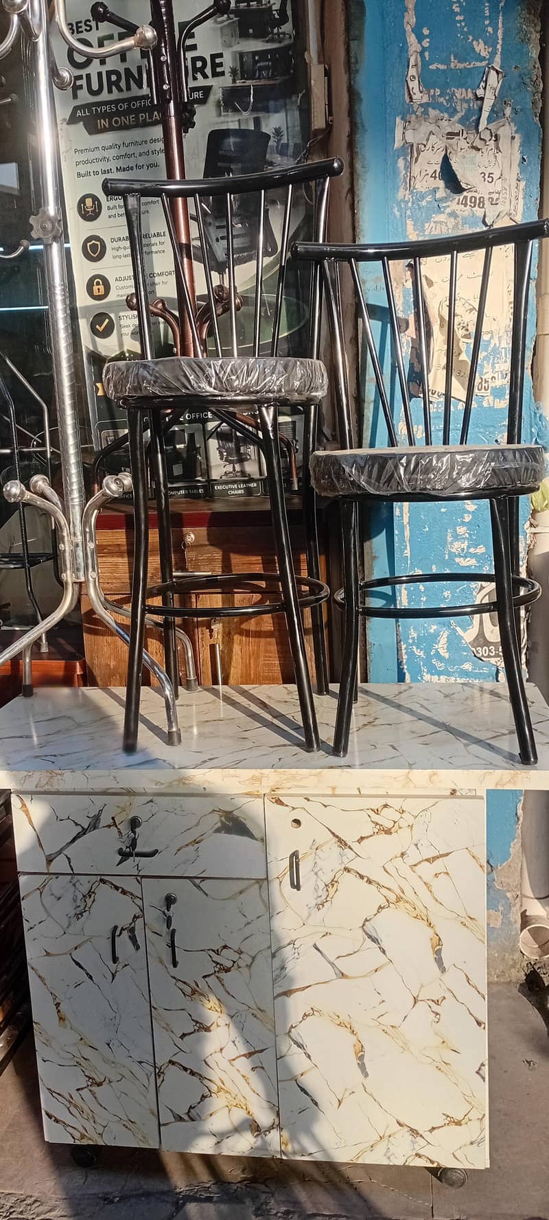 All types dining Tabiles available 1