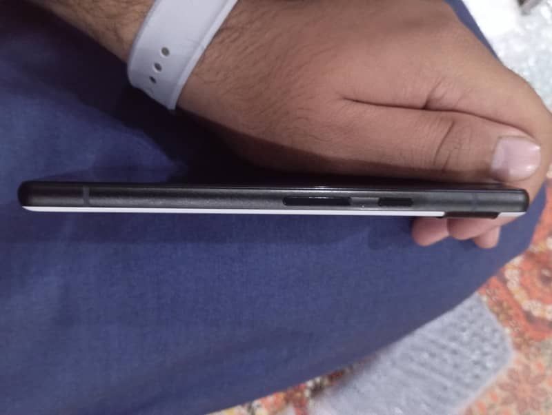 Google Pixel 6a 4