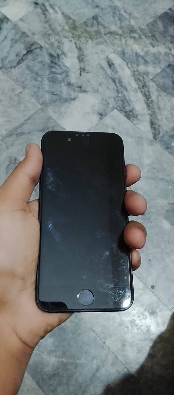 Apple iPhone 7 5