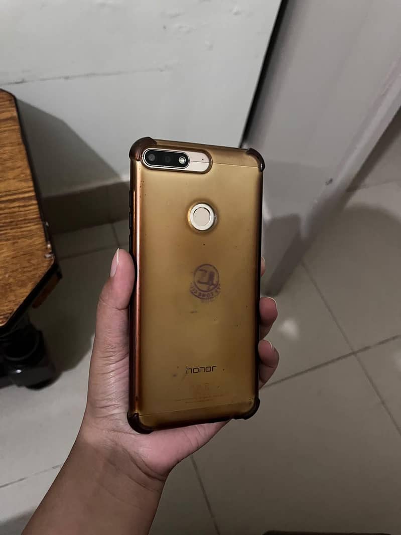 Honor 7C 0