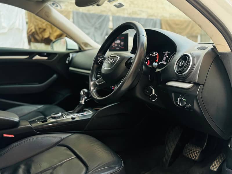 Audi A3 2015 4