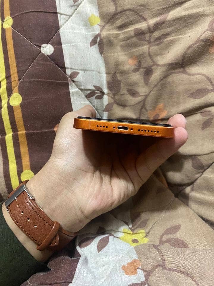 Apple iPhone XS Max 0