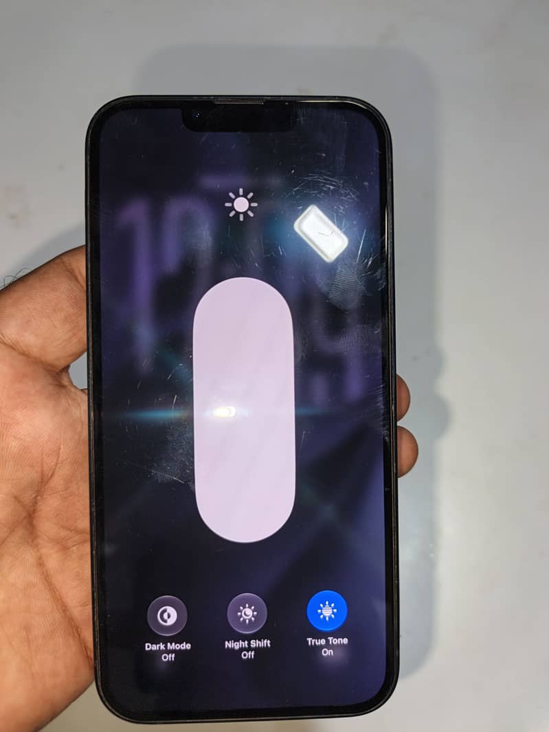 Apple iPhone 13 7