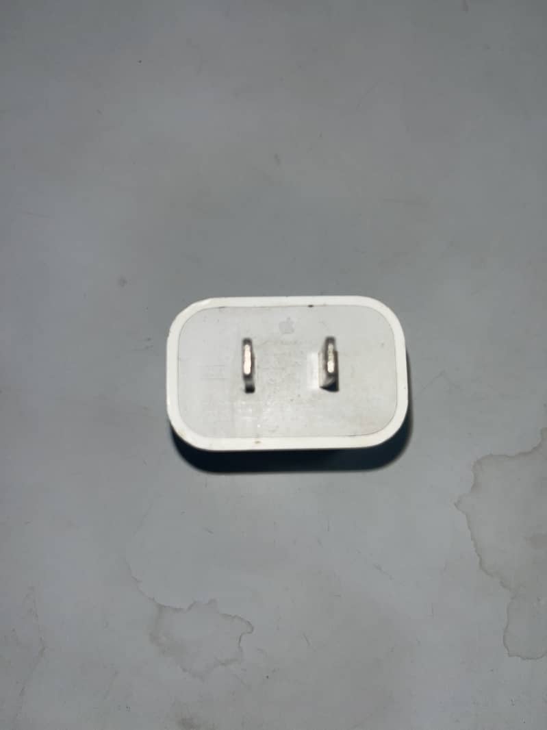 Apple iPhone 13 8
