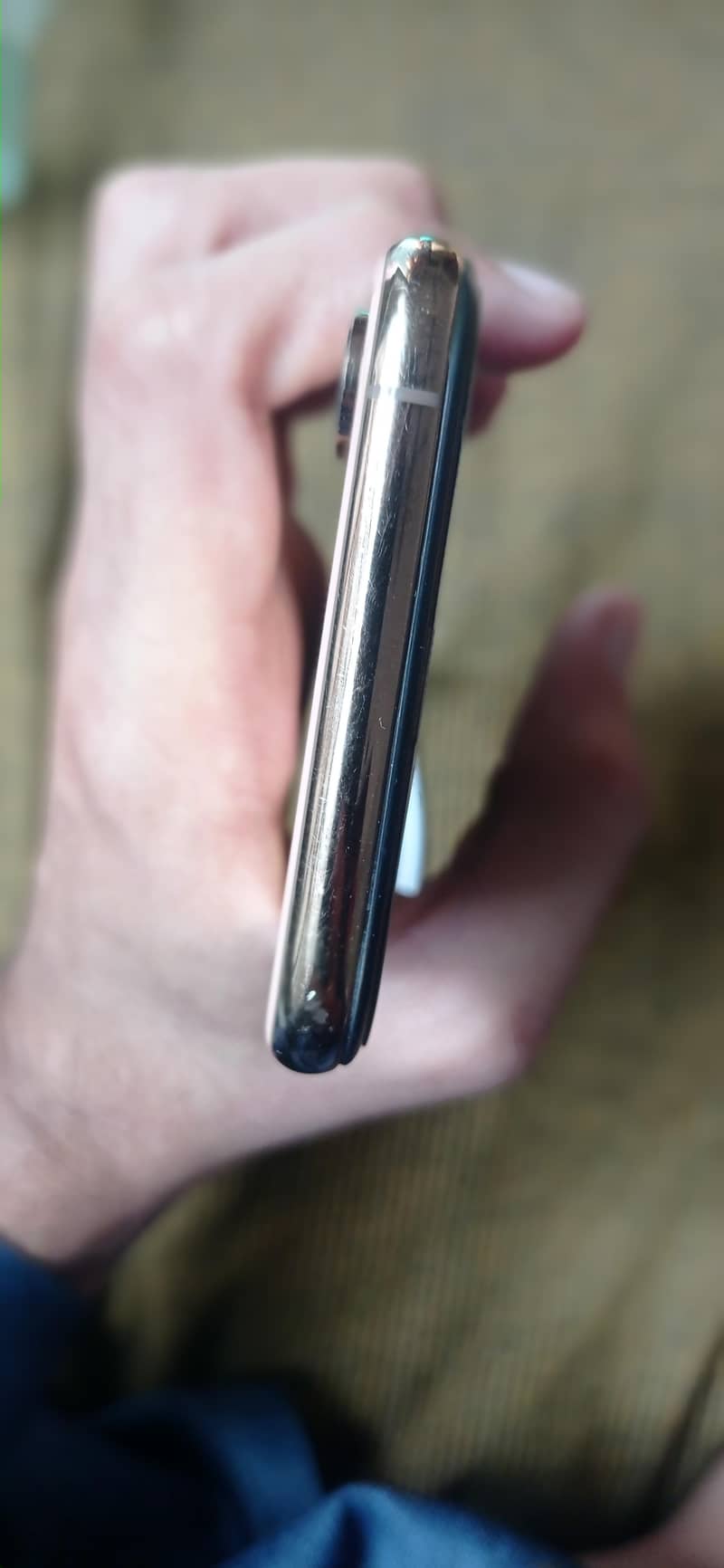 Apple iPhone XS 3