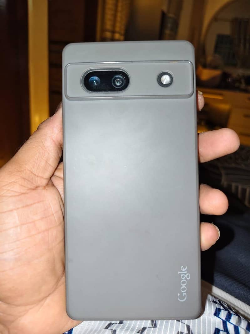 Google Pixel 7a 2