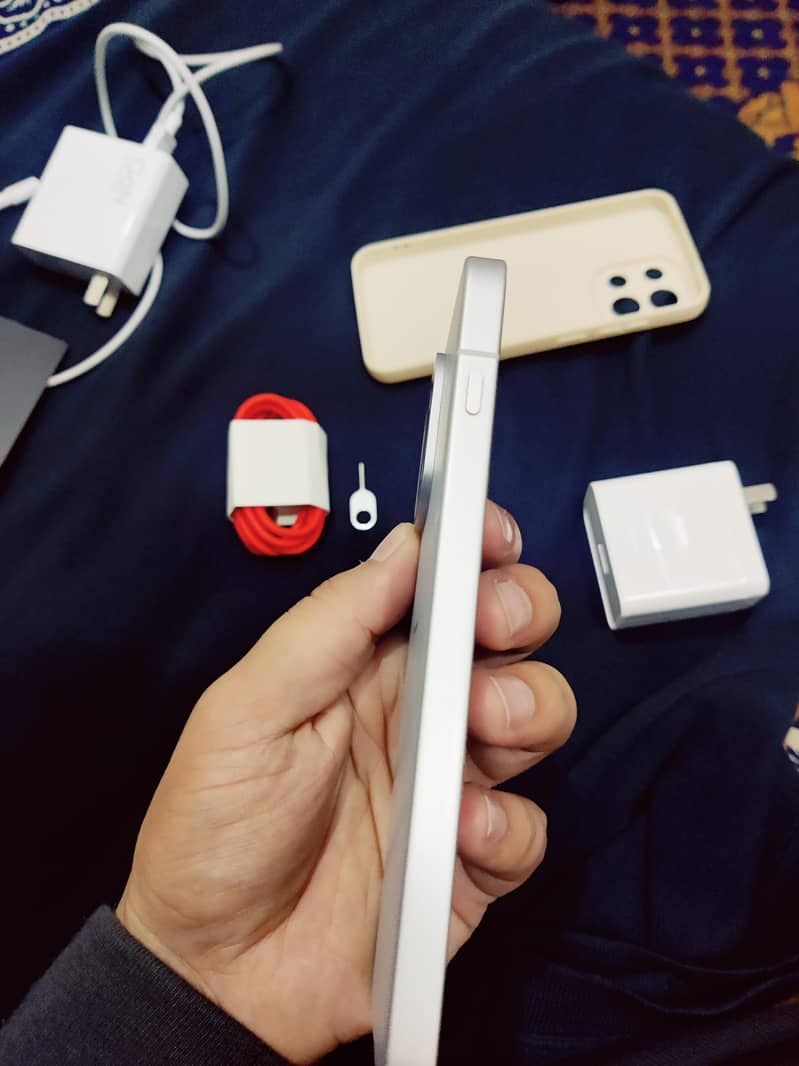One Plus 13 6