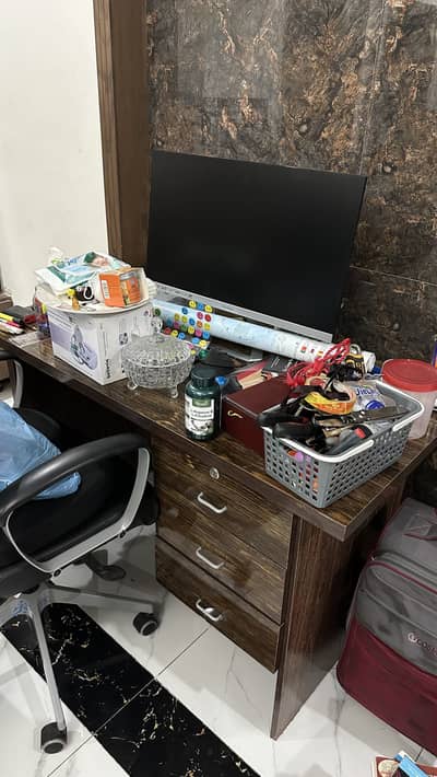 Study Table / Office Table