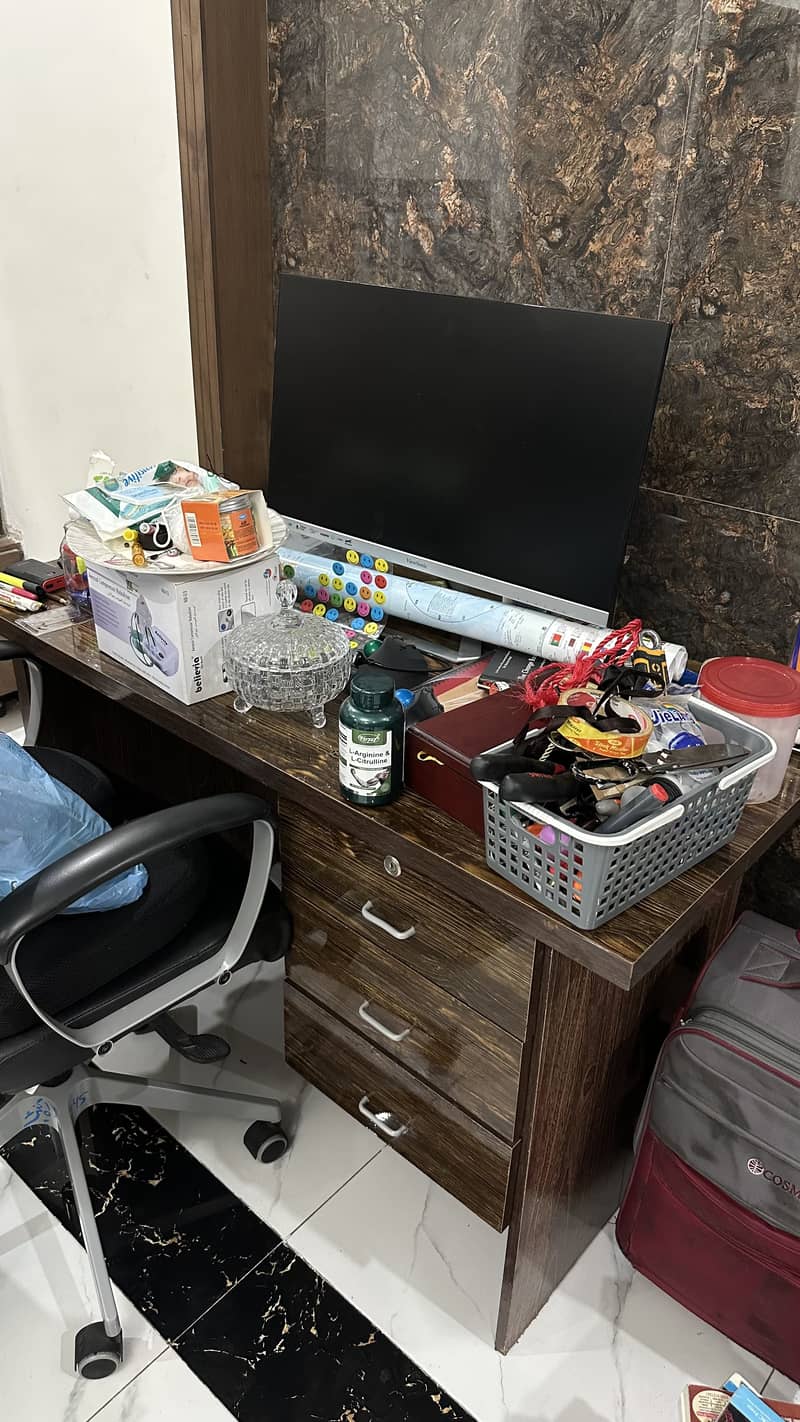 Study Table / Office Table 0