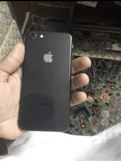 Apple iPhone 8
