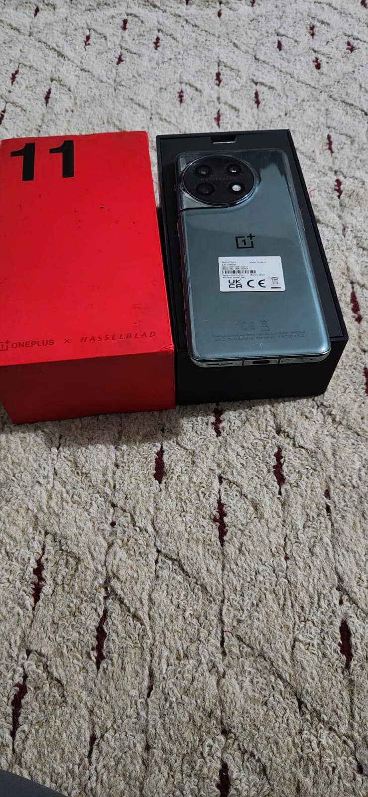 One Plus 11 4