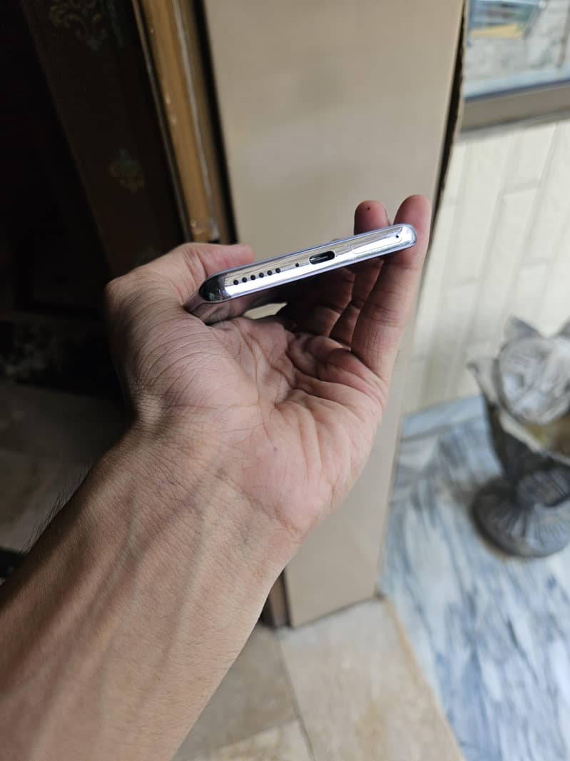 Xiaomi Redmi Note 14 Pro 1