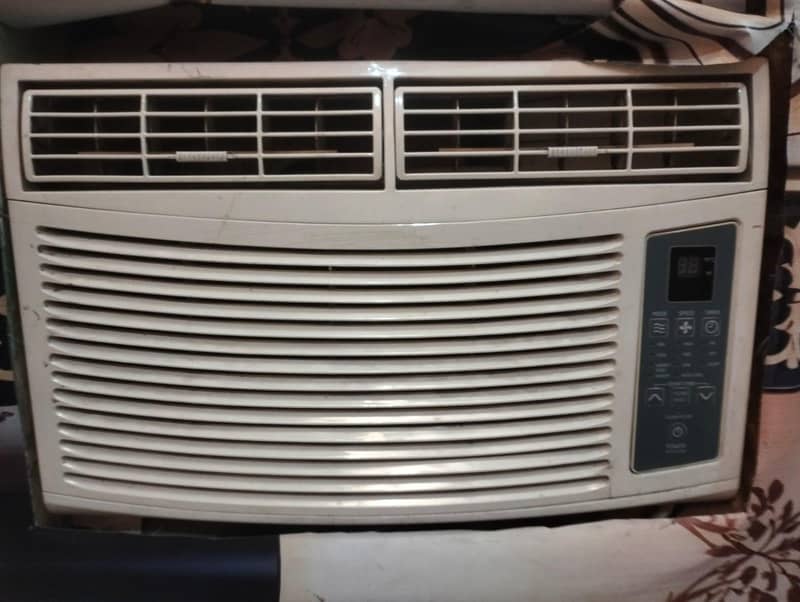 puna tan window ac 0