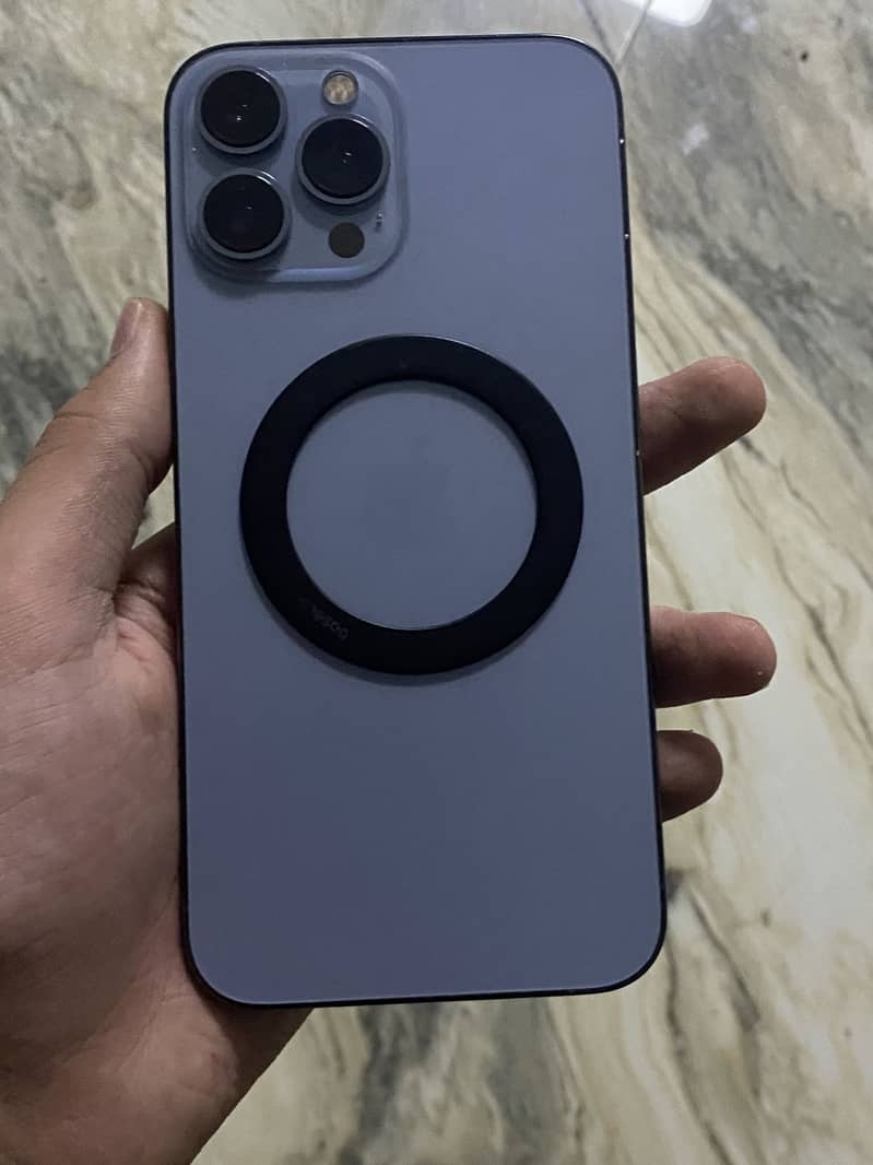 Apple iPhone 13 Pro Max 6