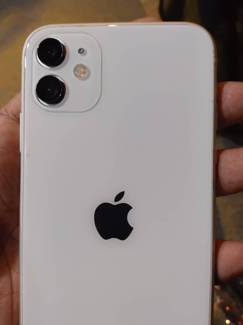 Apple iPhone 11 6