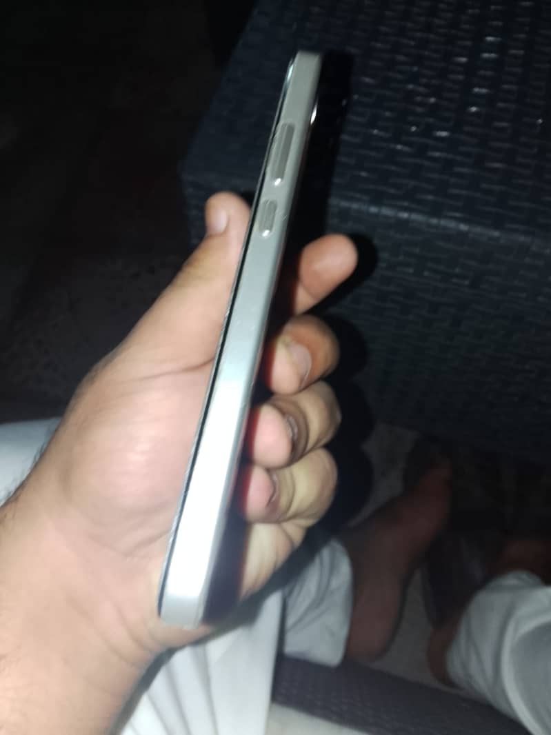 Realme 16 1
